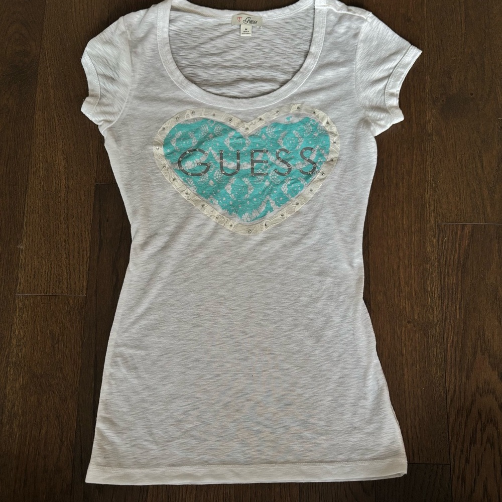 Guess Vintage White Tee with Turquoise Heart